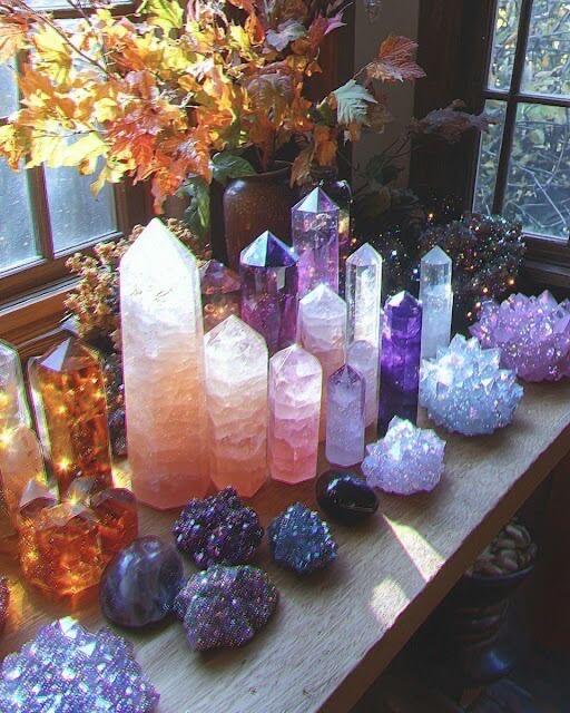 The Art of Crystal Pairing: Combine Energies for Powerful Effects